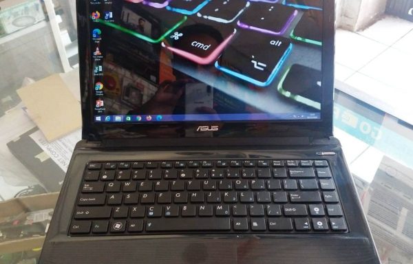 Laptop Asus K42F