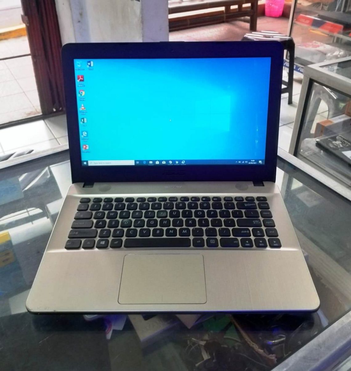 Laptop Asus X441B AMD A9-9425 4GB/1TB - Net Computer Depok