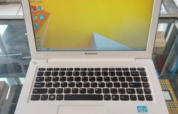 Laptop Lenovo Ideapad U310 Intel Core i3 4GB/320GB