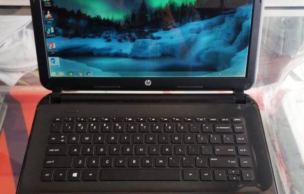 Laptop HP 14-g008AU AMD A8-6410 4GB RAM 500GB HDD