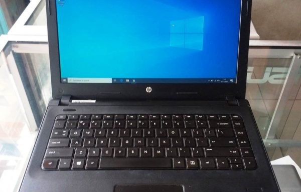 Laptop HP 242 G1 Intel Core i5-3230 4GB RAM 500GB HDD DUAL VGA