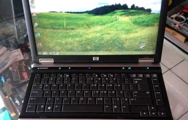 Laptop HP Compaq 6530b Intel Core 2 Duo 4GB RAM 250GB HDD