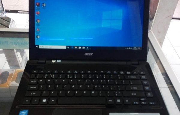 Laptop Acer Aspire E5-411 Intel Celeron N2830 4GB RAM 500GB HDD