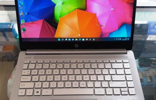 Laptop HP 14s CF-3039TU Intel Core i3-10051G 4GB RAM 256GB SSD