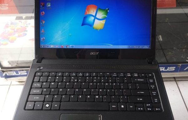 Laptop Acer Aspire 4738z Intel Pentium P6200 4GB RAM 320GB HDD