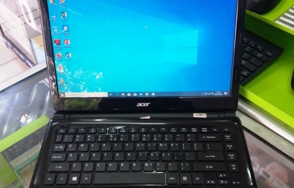 Laptop Acer Aspire E1-422 AMD A6-5200 4GB RAM 500GB HDD