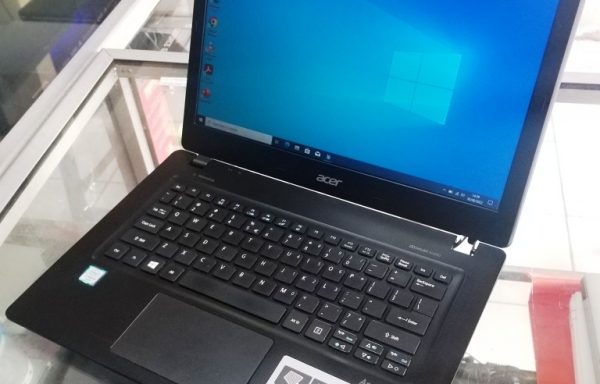 Laptop Acer Aspire V3-372 Intel Core i5-6200U 4GB RAM 500GB HDD