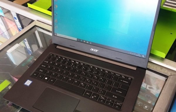 Laptop Acer Aspire 5 A514-52K-35TY Intel Core i3 7020U 4GB RAM 1TB HDD