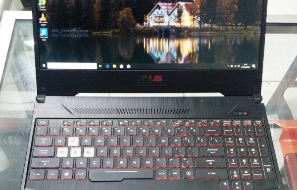 Laptop ASUS TUF Gaming FX505DD AMD Ryzen 5 3550H 8GB RAM 512GB SSD GeForce GTX 1050 Vega 8