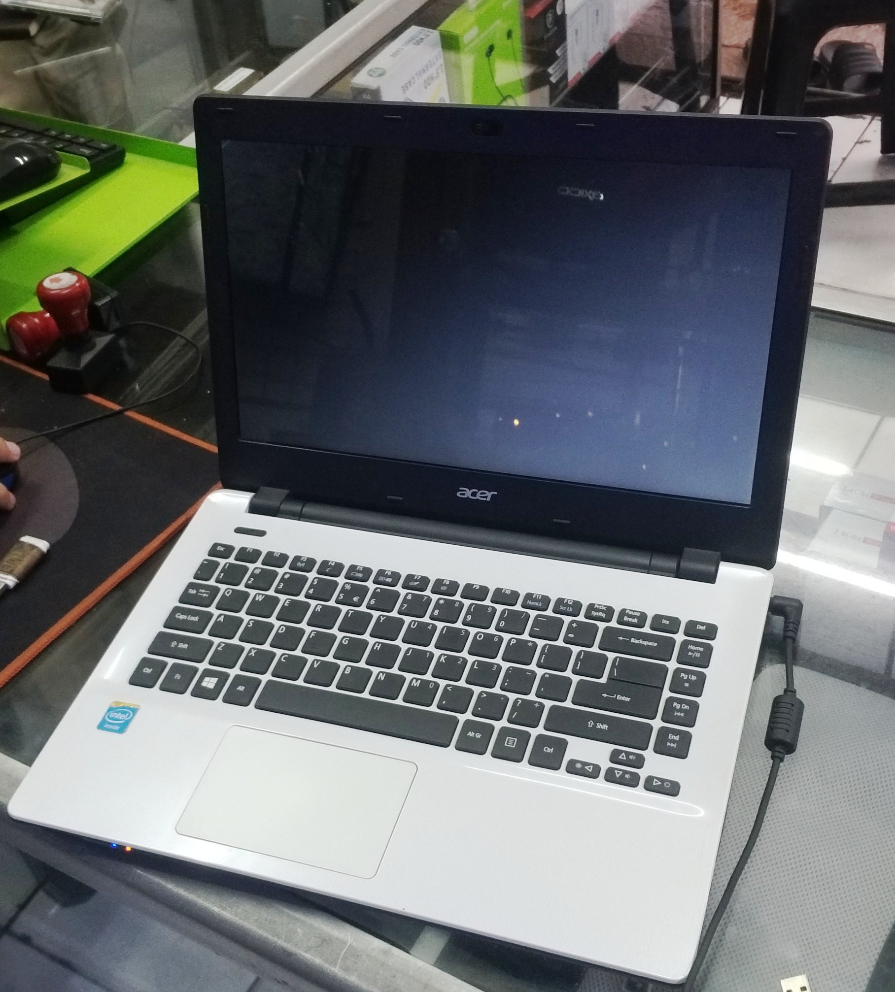 Laptop Acer Aspire E1 411 Intel Celeron N2840 4gb Ram 500gb Hdd Net Computer Depok 1222