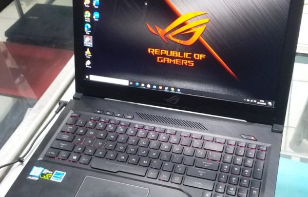 Laptop Asus ROG GL503VD Intel Core i7-7700HQ 8GB RAM 512GB SSD Nvidia GTX 1060