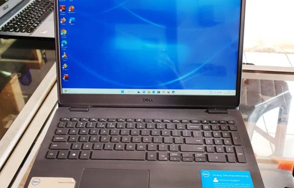 Laptop Dell Inspiron 15 3505 AMD Ryzen 5-3500U 8GB RAM 512GB SSD