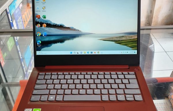 Laptop Lenovo Idepad 3 14IL05 Intel Core i5-1035G1 8GB RAM 512GB SSD GeForce MX330