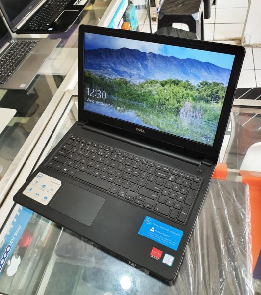 Laptop Dell Inspiron 15 3576 Core i7
