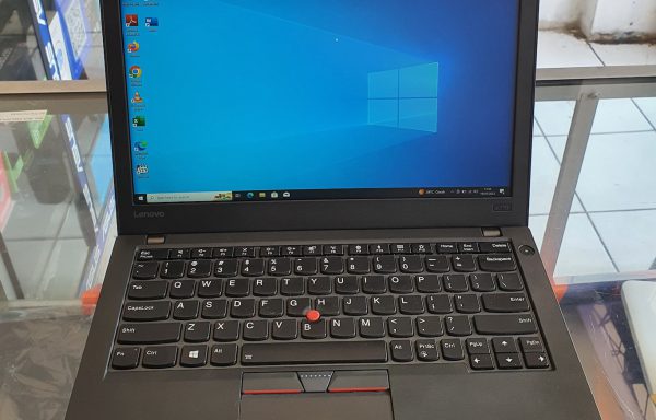 Laptop Lenovo ThinkPad X270 Intel Core i5 8GB RAM 256GB SSD