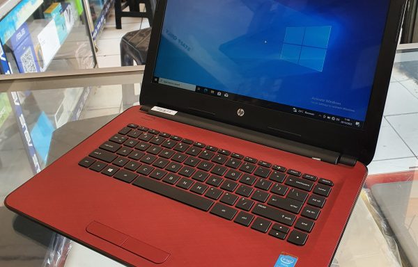 Laptop HP 14-ac006TX Intel Core i3 4GB RAM 256GB SSD