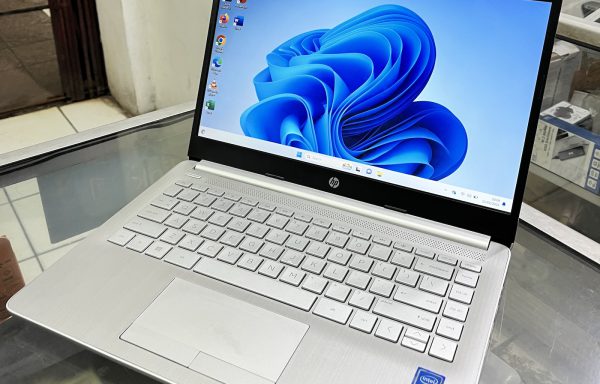 Laptop HP 14s-cf1046TU Intel 4205U 4/256GB