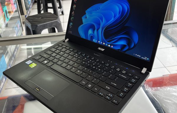 Laptop Acer TravelMate P648 Intel Core i7 8/256GB 940M