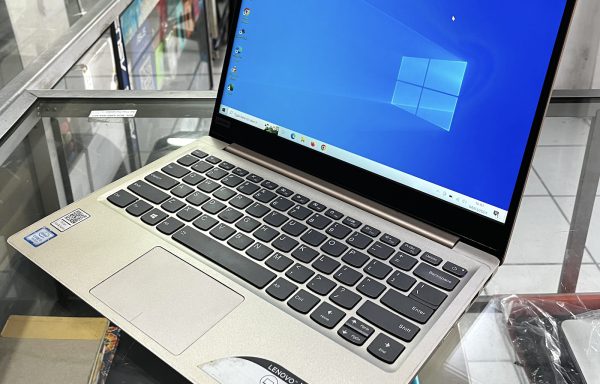 Laptop Lenovo IdeaPad 320s Intel Core i3-7100U 4/256GB
