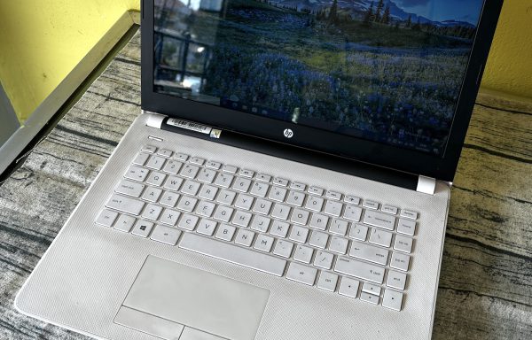Laptop HP 14-bw002AU AMD E2-9000e 4/256GB