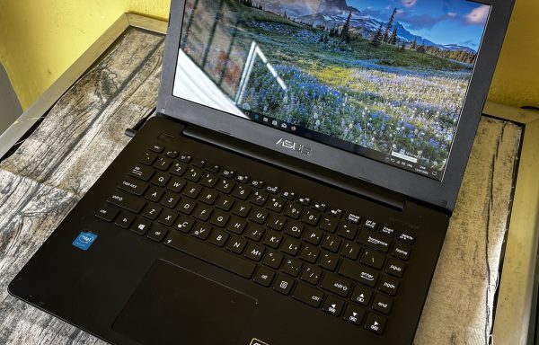 Laptop Asus X453MA Intel Celeron 8GB 128+500GB