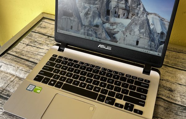 Laptop Asus A407U Intel Core i3 8/256 MX110
