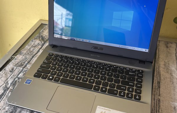 ASUS X441M Intel N4000 4/500GB