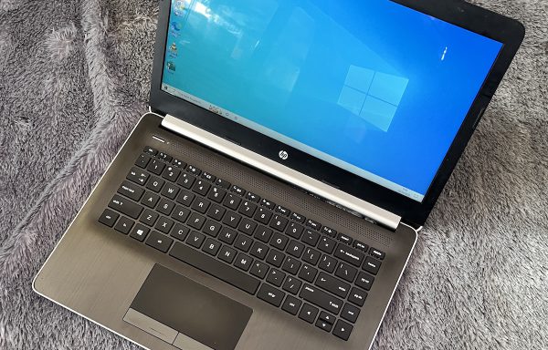 HP 14-cm0095AU AMD E2-9000e 4GB RAM 120GB SSD