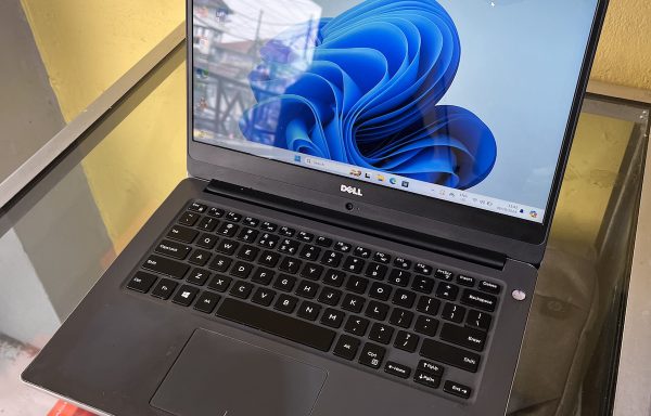 Dell Inspiron 7472 Intel Core i7 8GB/256GB MX150