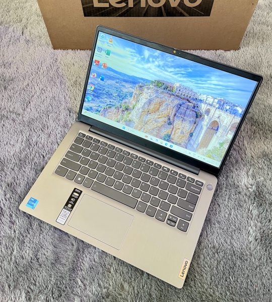 Lenovo Ideapad Slim 3i