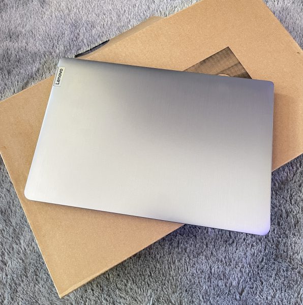 Lenovo Ideapad Slim 3i Intel