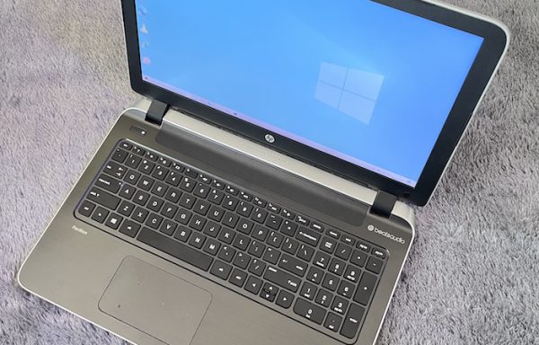 HP Pavilion 15-p229ax AMD A10-5745M 8/256GB